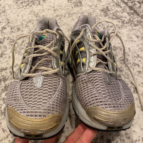 Adidas Climacool Adiprene 2004 YS6 621001 Silver Running Shoes Women Size 11 GUC - Picture 2 of 9